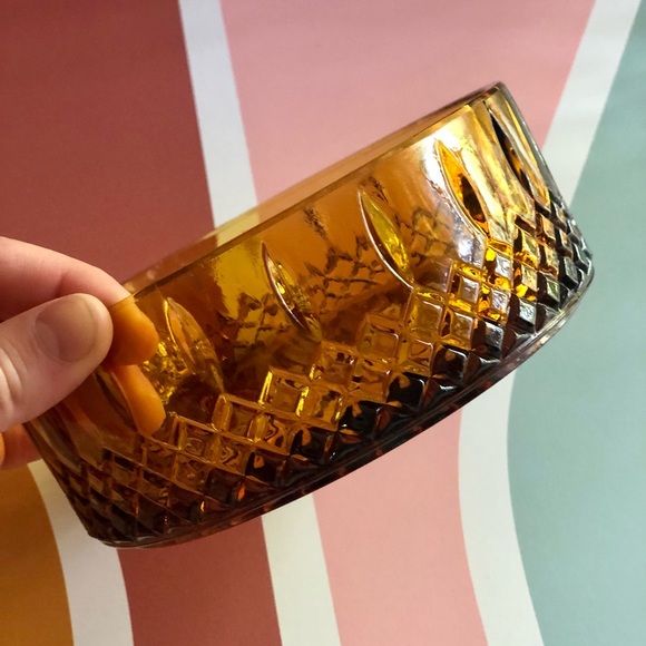 ✨SOLD ✨VINTAGE Amber Glassware Bowl Display Dish - Picture 5 of 9